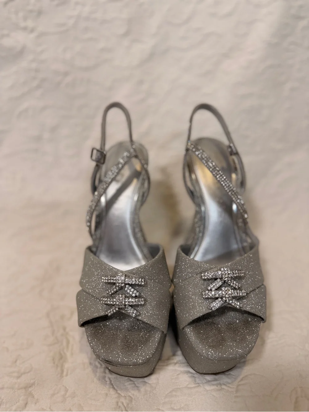 Gianni Bini Silver Glitter Platform Peep-Toe Slingbacks